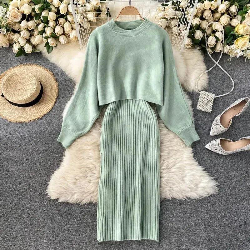 Elegante Vrouwen Gebreide Set Warme Crop Trui en Midi Rok