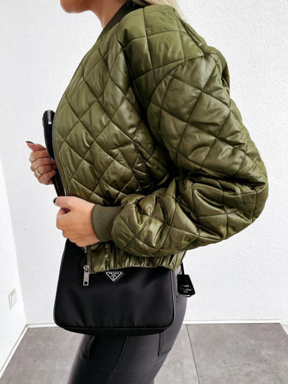 Renata - Trendy Dames Bomberjack met Glanzende Afwerking en Rits