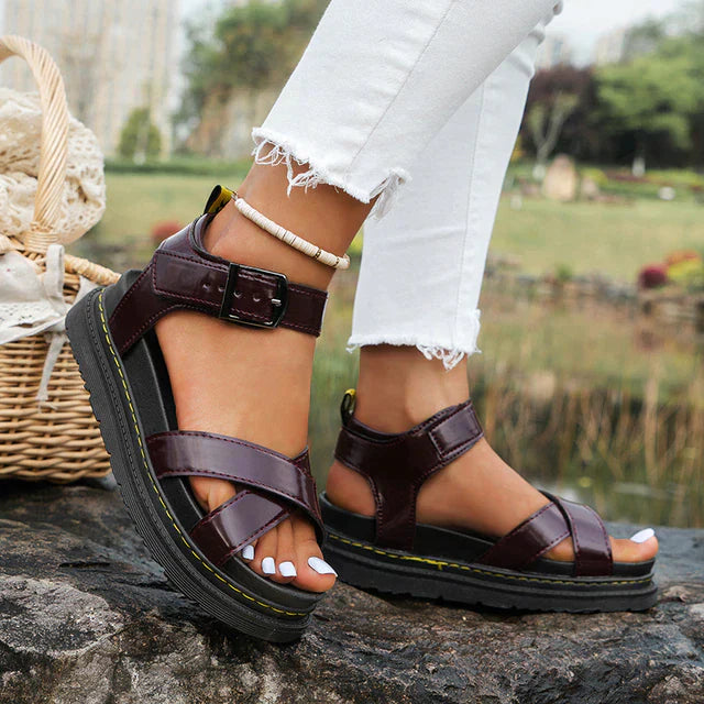 Ioana - Sportieve orthopedische sandalen met verstelbare bandjes voor dames