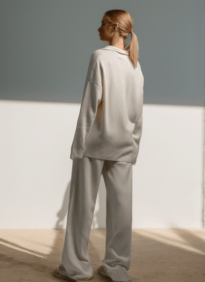 Idalie - Comfortabele Set met V-Hals en Wijdere Pijpen voor Dames