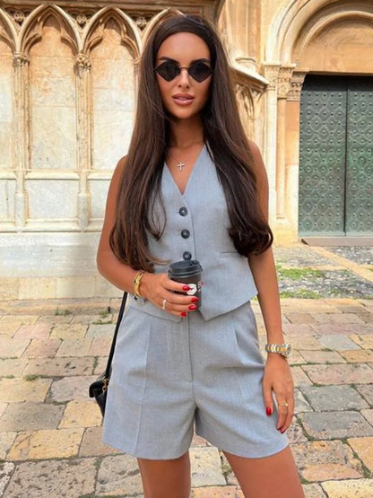 Brygida - Mouwloze Blazer Set met Knoopsluiting en Shorts