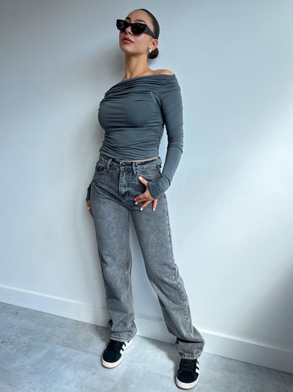 Trendy High Waist Jeans Voor Dames Met Ripped Details En Rechte Pijpen