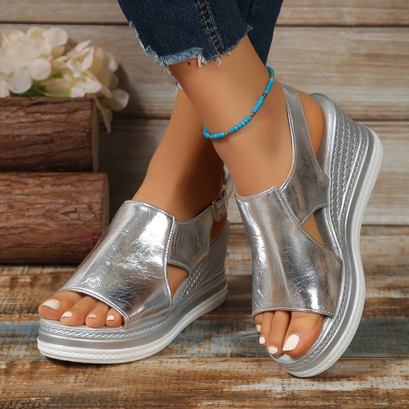 Zara - Wedge Sandaal met Verstelbare Enkelband