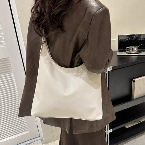 Samantha - Grote Leren Look Tas met Verstelbare Band in Bruin voor Dames