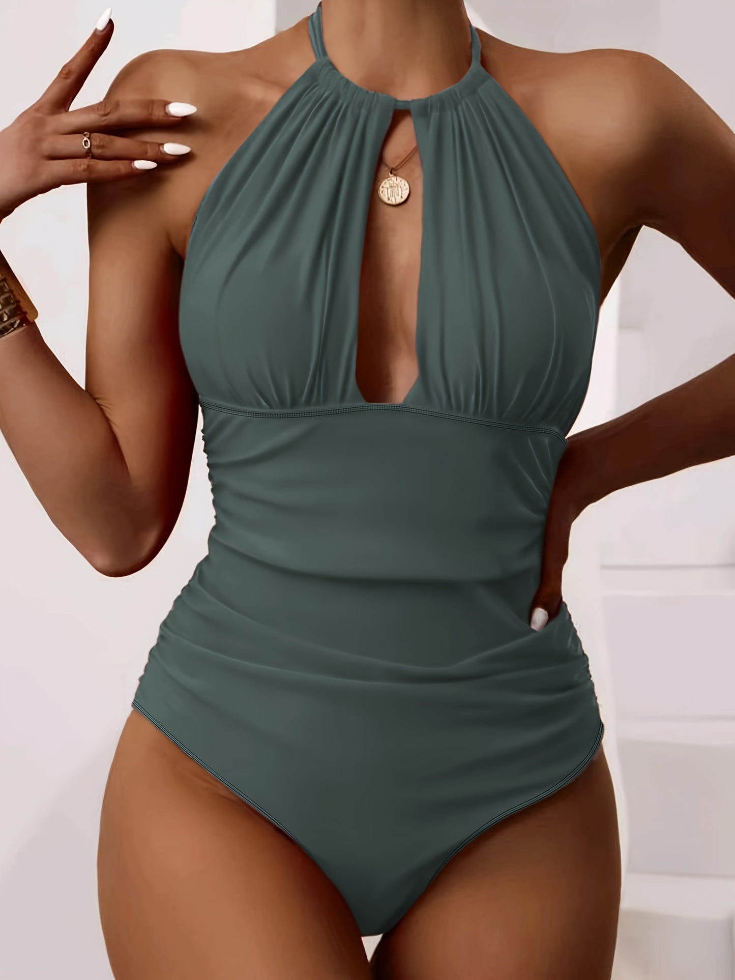 Agathe -  Halternek Badpak met Tummy Control