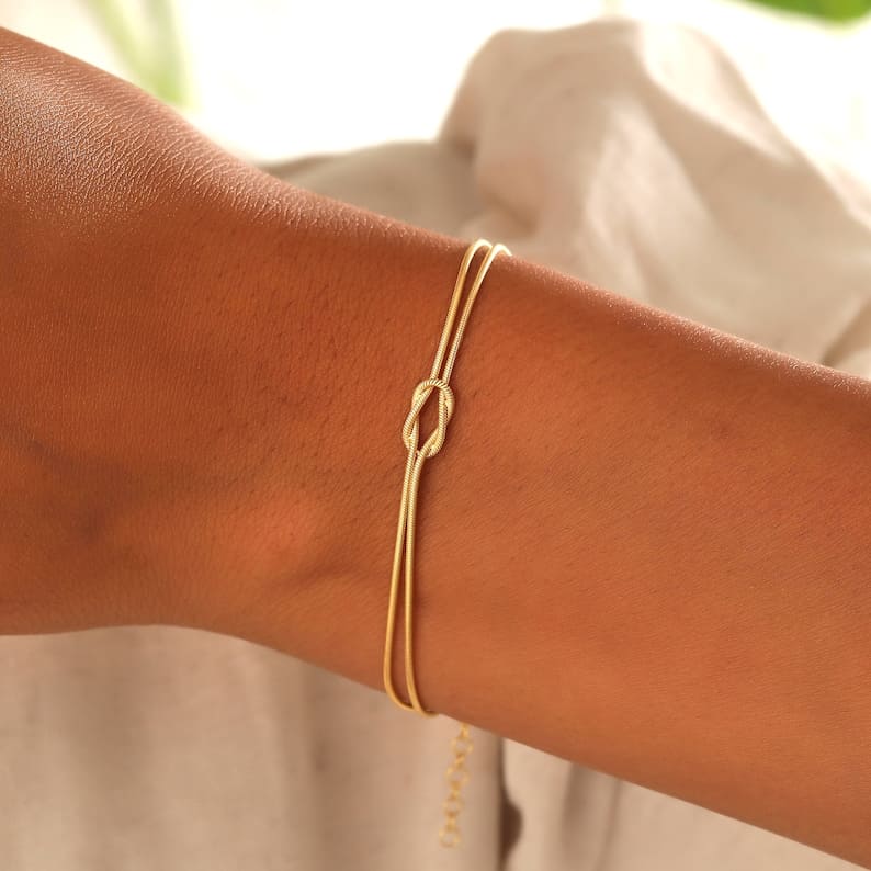 Amaryllis - Liefdesknoop Armband