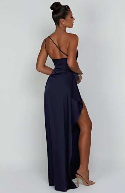Sophia - Asymmetrische Satijnen Maxi Jurk met Hoge Split