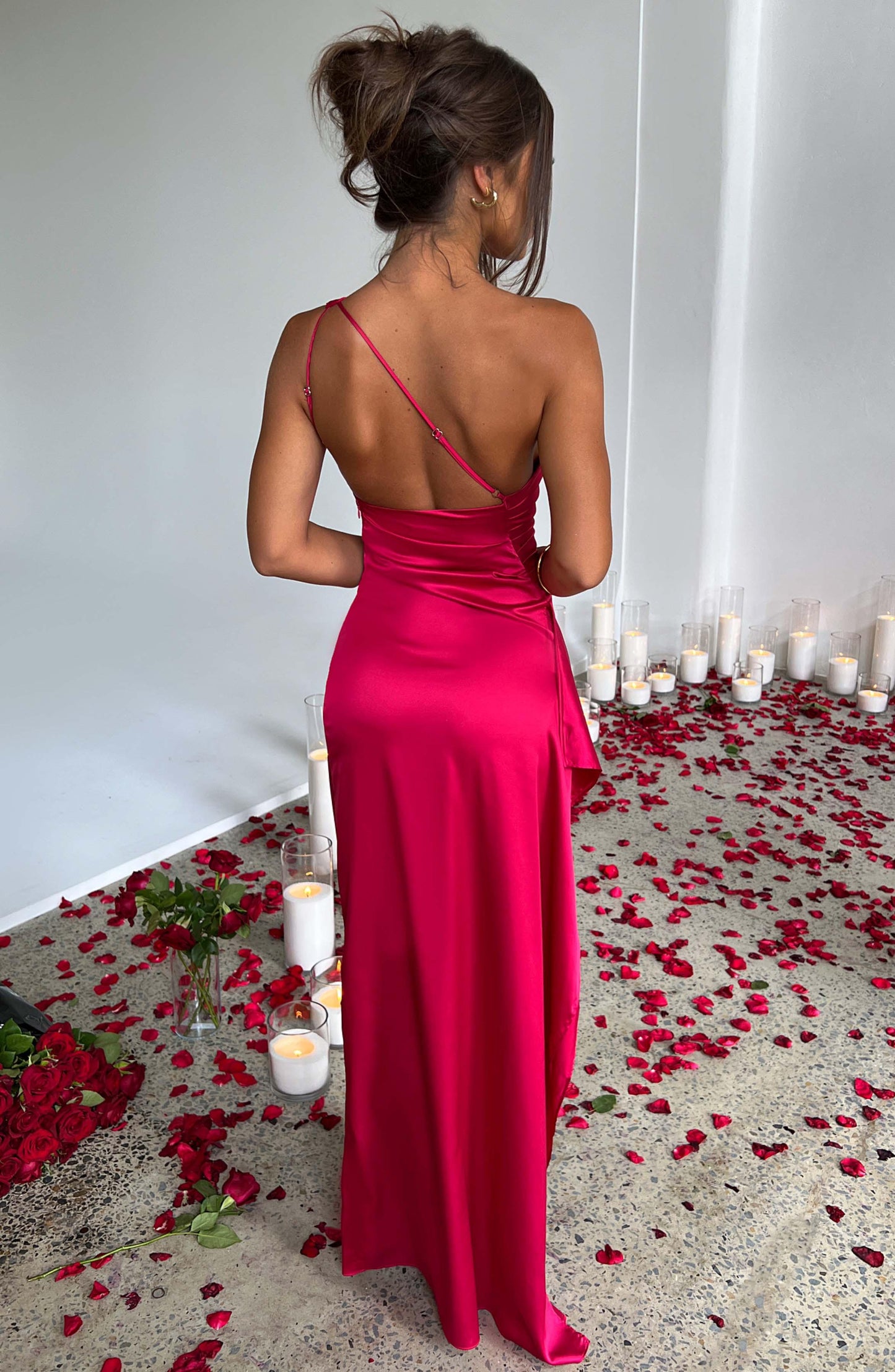 Sophia - Asymmetrische Satijnen Maxi Jurk met Hoge Split