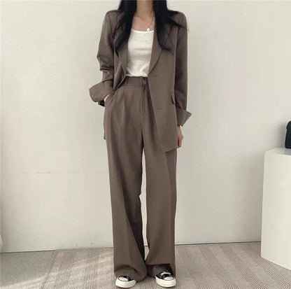 Athena - Minimalistische Blazerset met Bijpassende Broek voor Dames