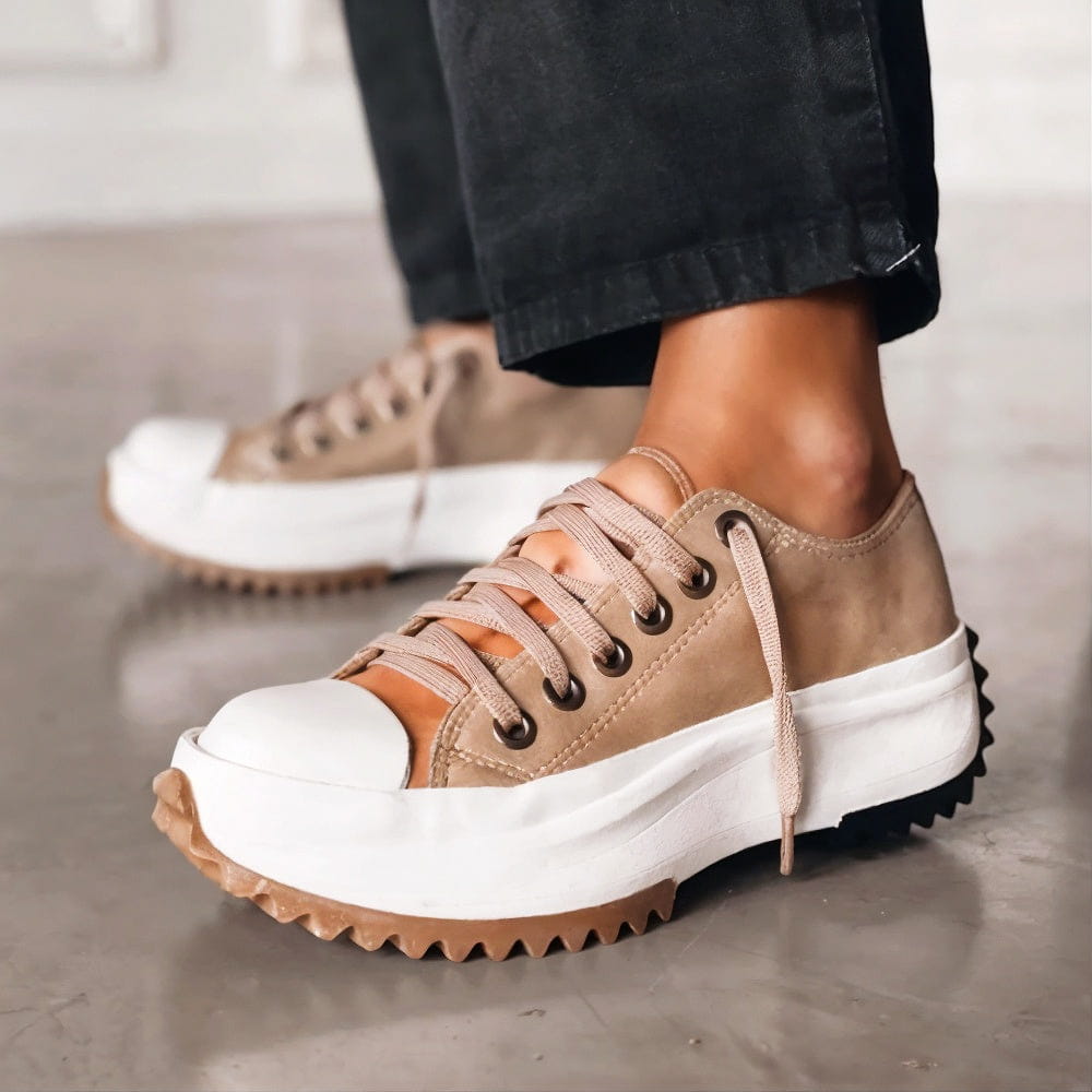 Dames Platform Sneakers Met Dikke Zool En Vetersluiting