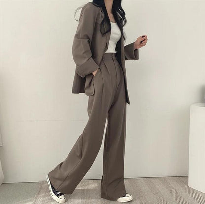 Athena - Minimalistische Blazerset met Bijpassende Broek voor Dames