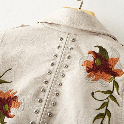 Laura - Chique Jas met Bloemendesign