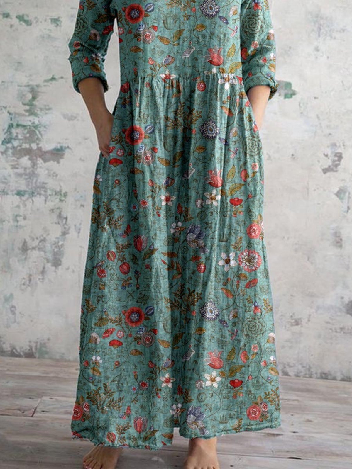 Pryscia - Vintage Bloemige Katoenen Maxi Jurk met V-Hals