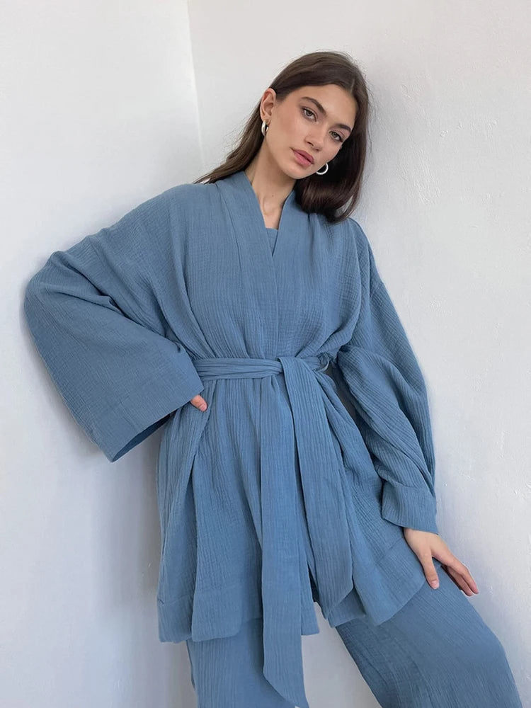 Emília - Loungewear Set met Wijde Mouwen en Ceintuur