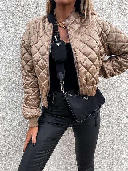 Renata - Trendy Dames Bomberjack met Glanzende Afwerking en Rits