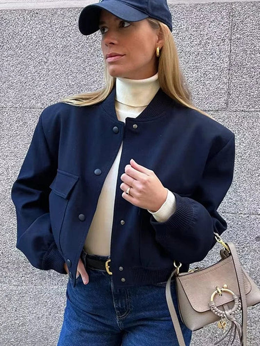 Dames Cropped Bomberjack Met Knoopsluiting en Flapzakken