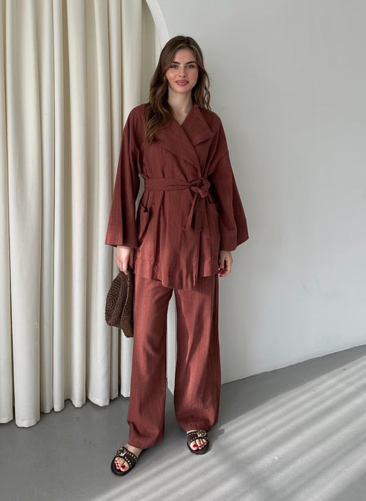 Emília - Loungewear Set met Wijde Mouwen en Ceintuur