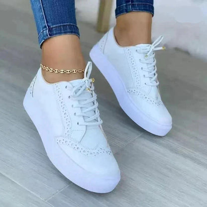 Noelle - Casual Sneakers met Brogue Detailing voor dames