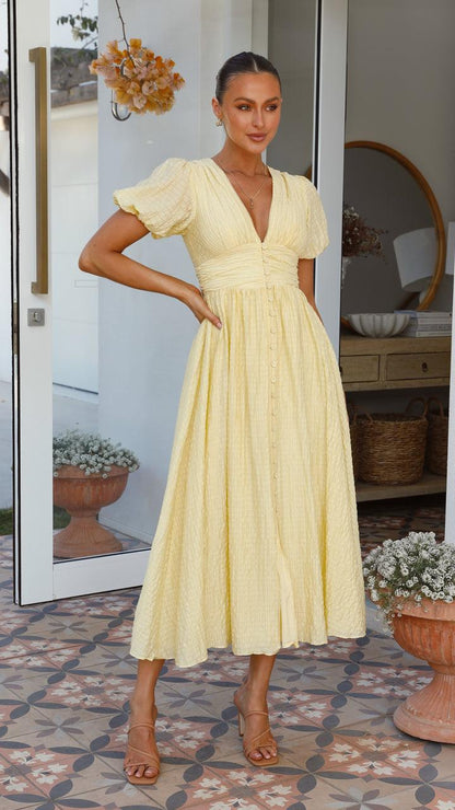 Bebe - Stijlvolle Dames Maxi Jurk met Knoopdetails