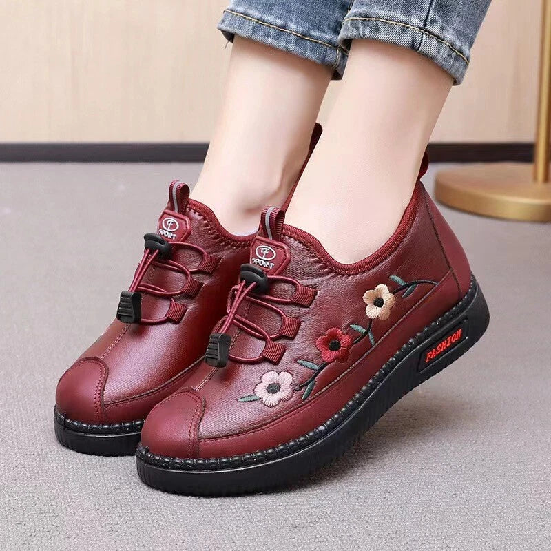 Vrouwen Winter Sneakers Enkelhoog Warme Voering Vetersluiting