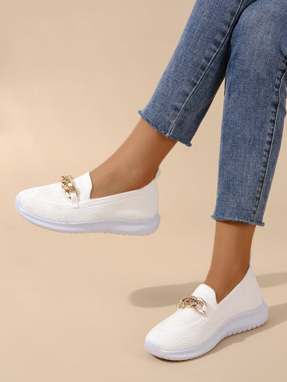 Lotte - Gebreide Slip-On Sneakers met Goudkleurige Ketting